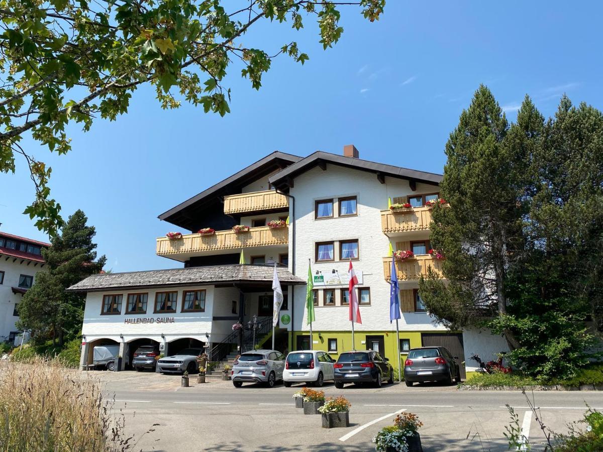 Hotel Alpensonne Riezlern Esterno foto