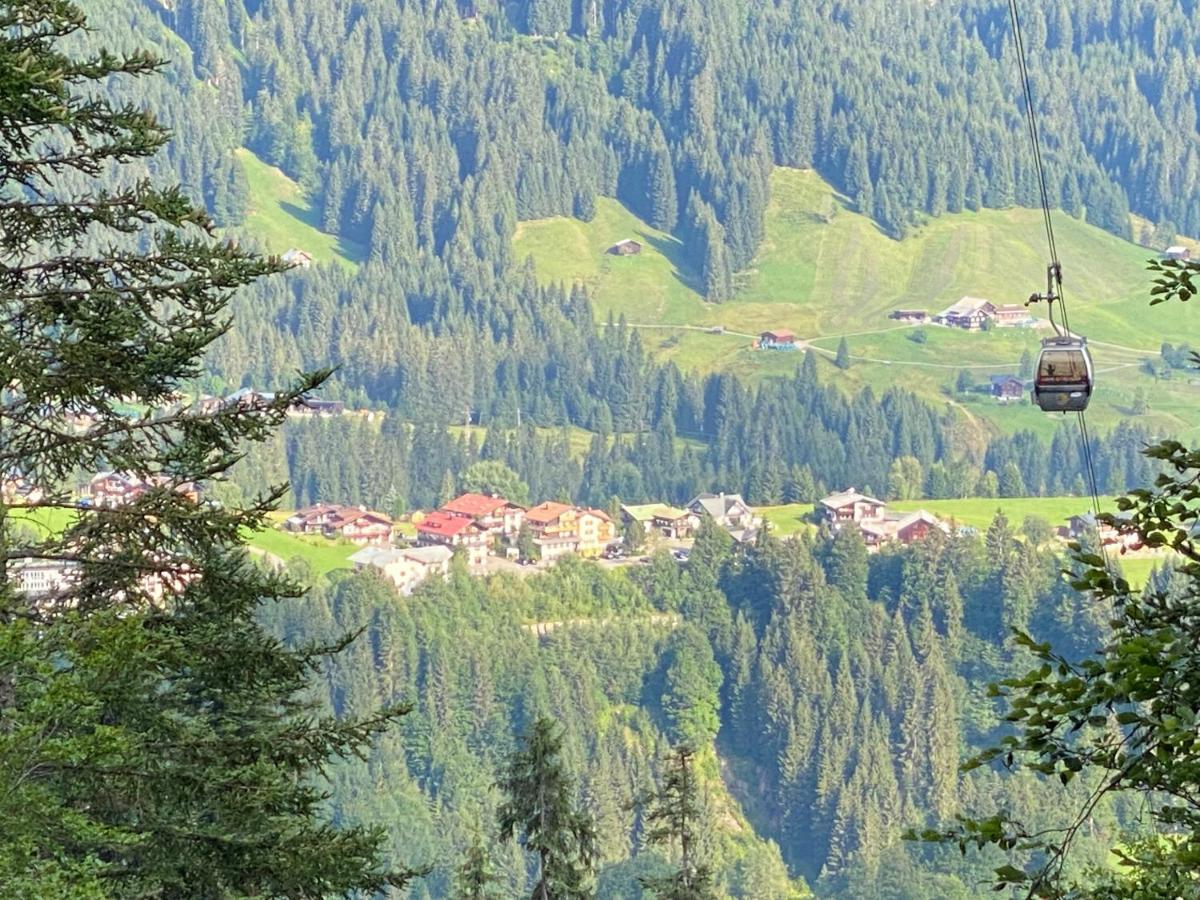 Hotel Alpensonne Riezlern Esterno foto