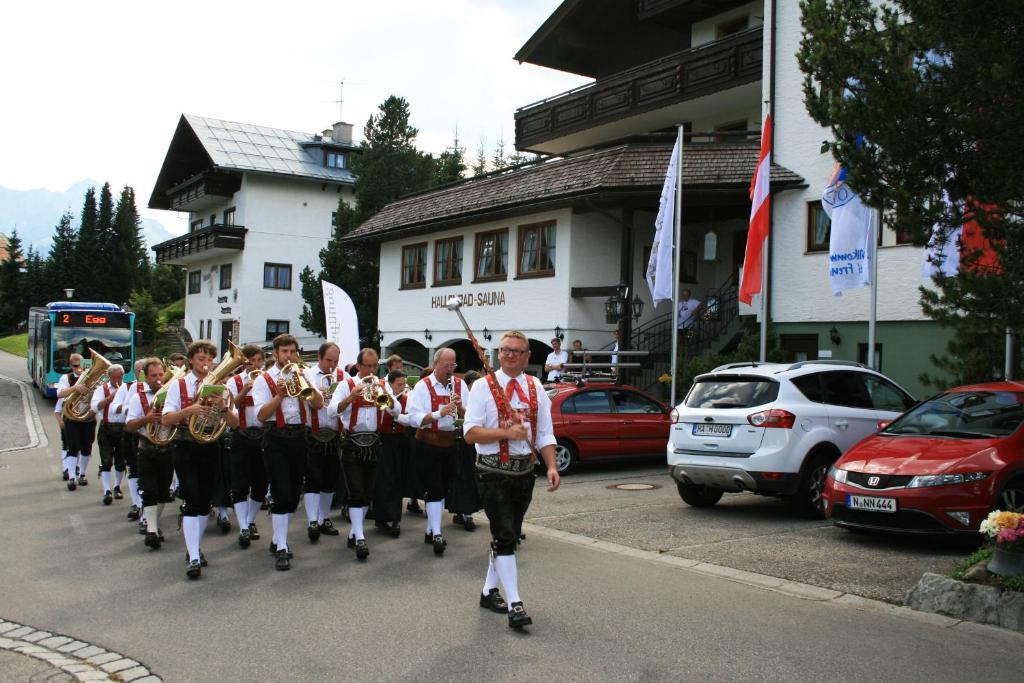 Hotel Alpensonne Riezlern Esterno foto